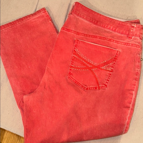 Chico capris - Picture 5 of 6